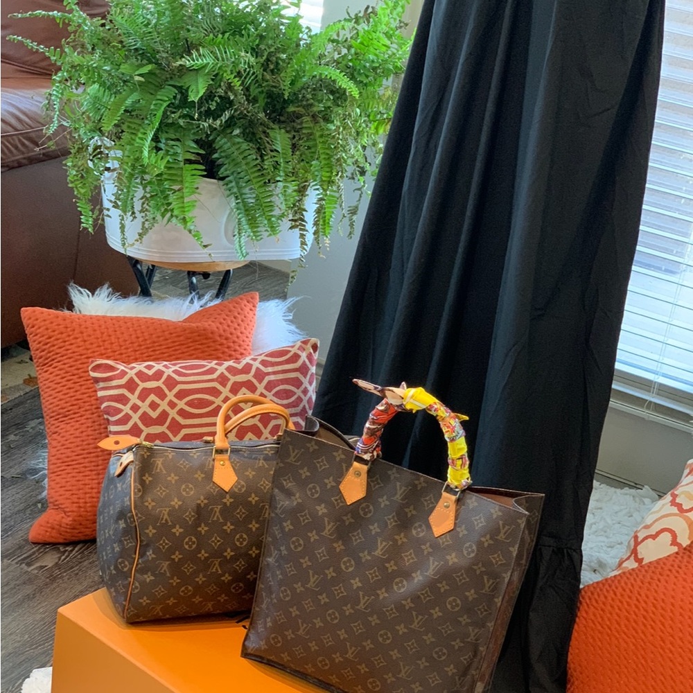 🔥LV up 🔥to 20% off 🔥 your “likes”TODAY - Picture 13 of 16